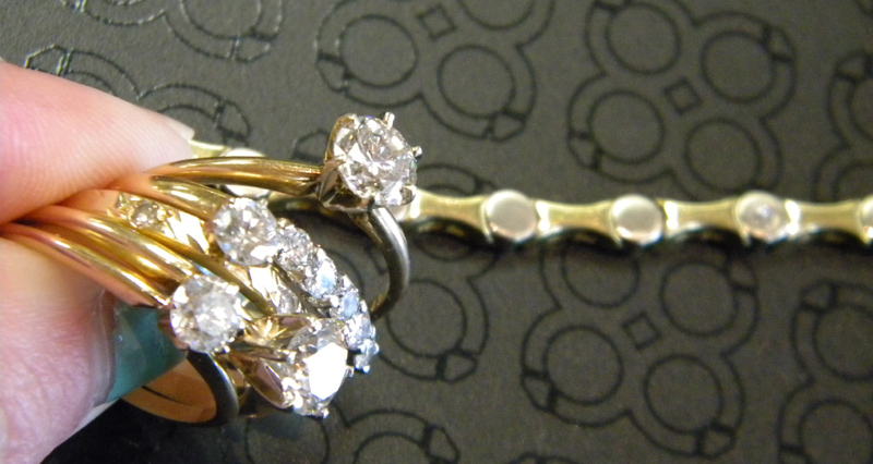 Diamond Bezel Bracelet from Moms Rings DiamondBezelBracelet1-37