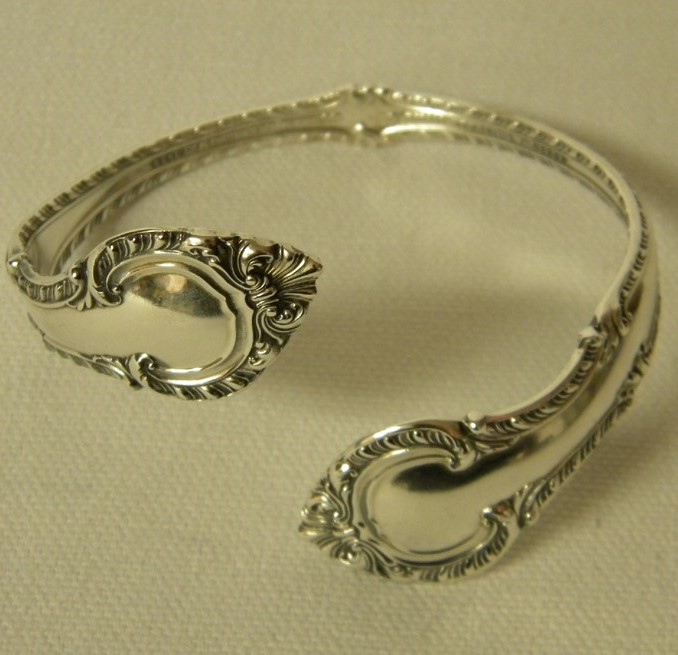 Grandmas Treasured Silverware becomes a Familys Jewelry Set Spoon Bracelet-6